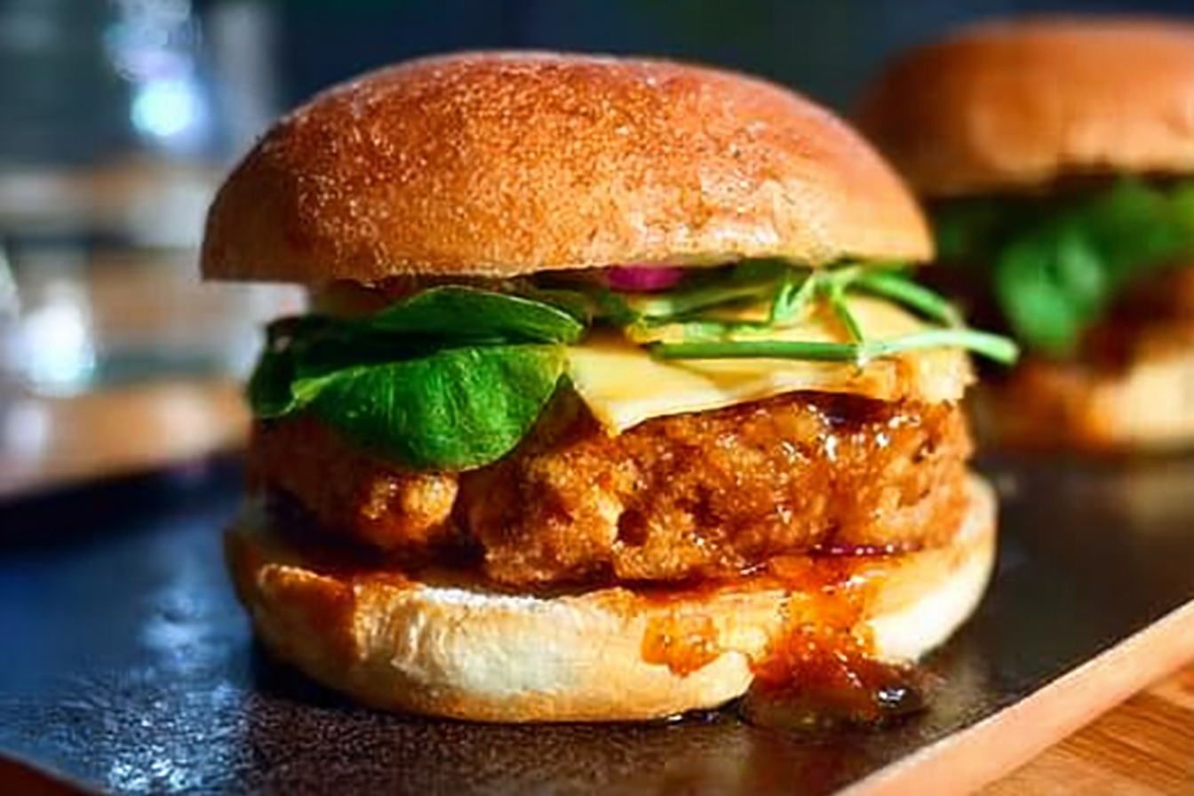 Hot Chili Chicken Burgers