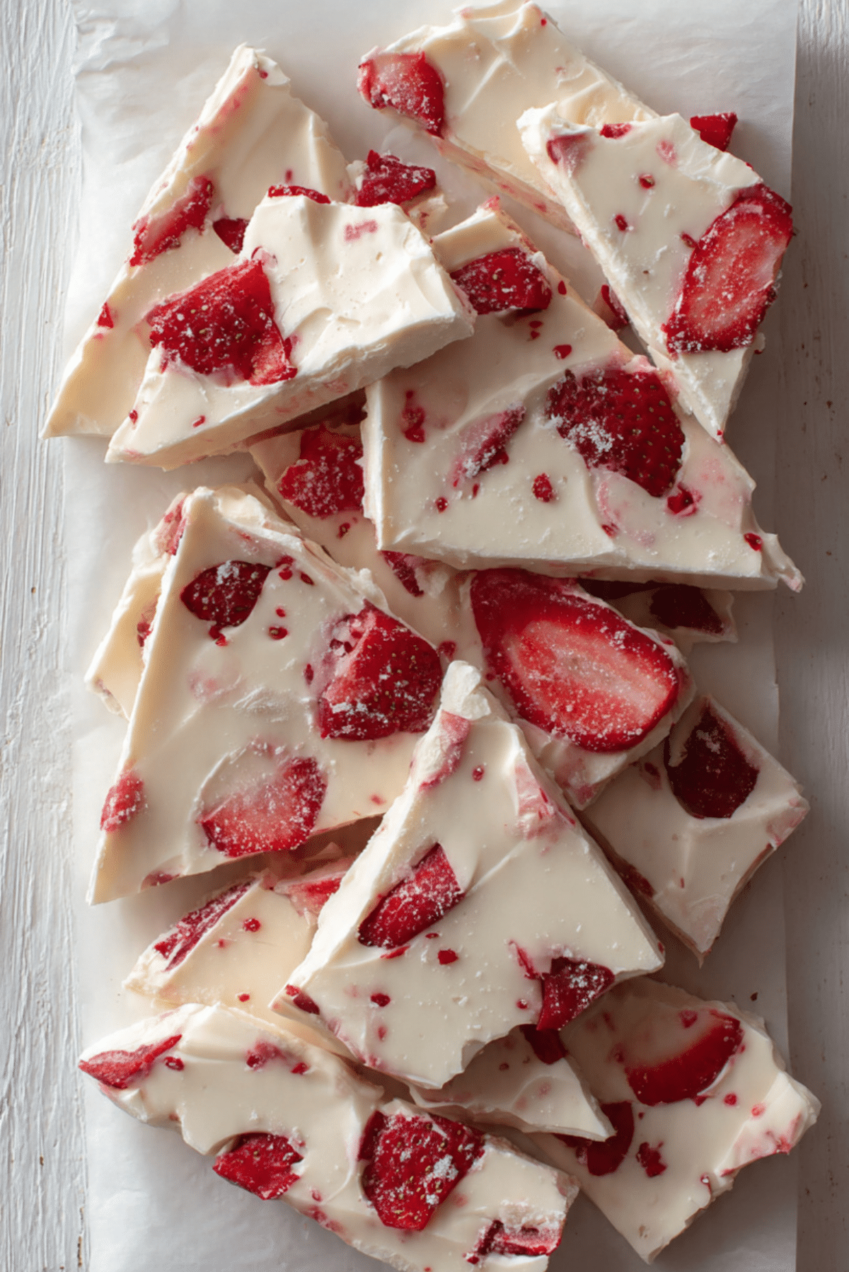 Frozen Strawberry Yogurt Bark